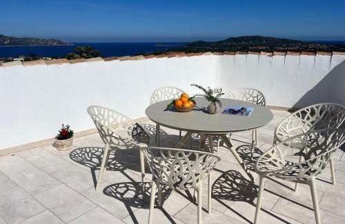San Teodoro Villa | Villa Adele, con piscina a 700 mt dal mare