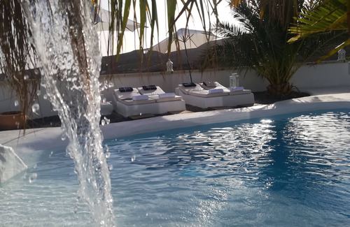 Arico Chalet De Esquí | VILLA ADRIANO. Descanso y relax en un entorno tranquilo y natural.