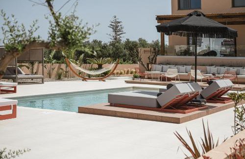 Agia Villa | Villa Agali I "Free" heated pool & 70m to Sea!