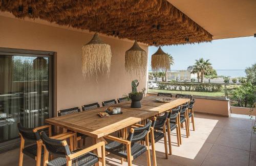 Agia Villa | Villa Agali I "Free" heated pool & 70m to Sea!