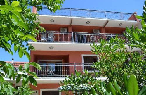Vrboska Apartamento | Villa Agava