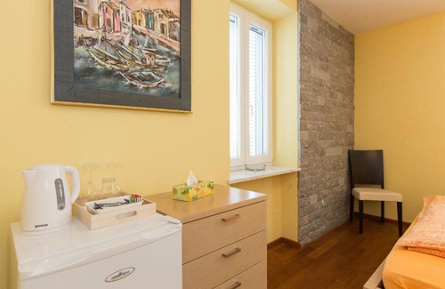 Municipality of Omisalj Casa | Villa Ajda - Orange Room, Krk