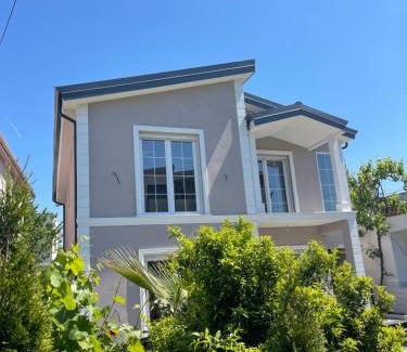 Durres Villa | Villa Ajla