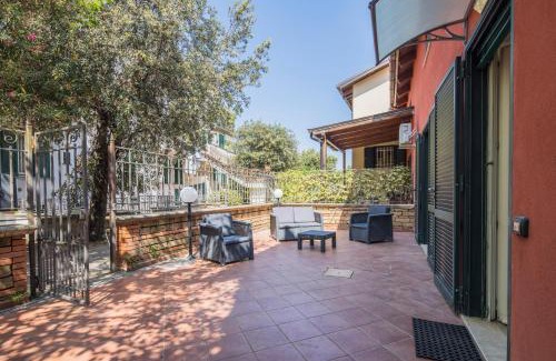 Magazzeno Apartamento | Villa Al Borgo - con Jacuzzi in giardino privato