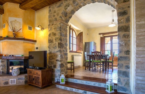 Seggiano Casa | Villa al Sole by Interhome