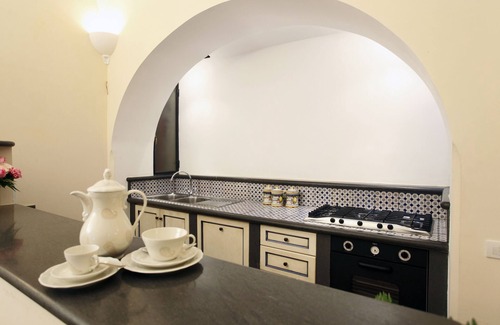 Vettica Hotel | Villa Alba d' Oro - Historic Luxury Villa