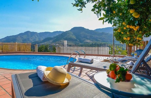 Guajar Faraguit Villa | Villa Alborada Los Guajares by Ruralidays