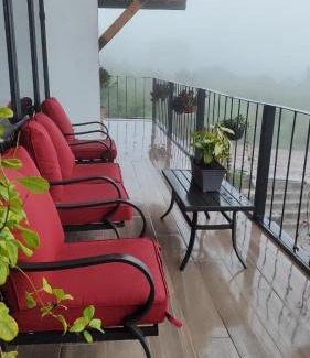 Tapalpa Chalet De Esquí | Villa Alejandra Cabaña