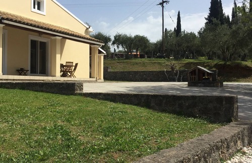 Doukades Apartamento | Villa Alexakis Doukades village, just 5 minutes from Paleokastritsa