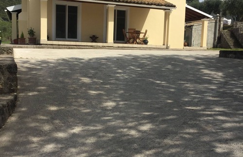 Doukades Apartamento | Villa Alexakis Doukades village, just 5 minutes from Paleokastritsa