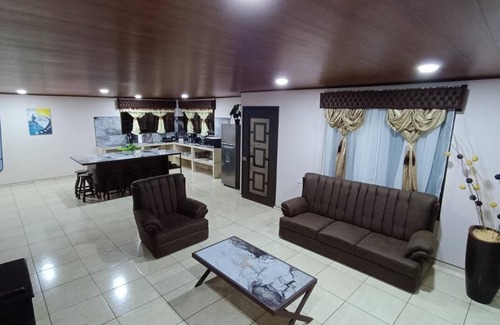 Río Cuarto Villa | Villa Ali Rio Cuarto, completamente equipada a tan solo 1km Laguna Rio Cuarto