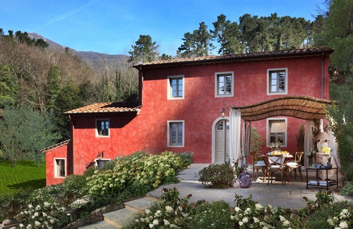 Camaiore Villa | Villa Allegra, 100 Acre Countryside Villa, 210m², Tenis, Piscina impresionante