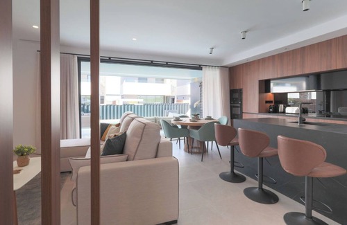 Torre-Pacheco Chalet De Esquí | VILLA ALMENDRO CON PISCINA CLIMATIZADA by PREMIUM SPAIN PROPERTIES