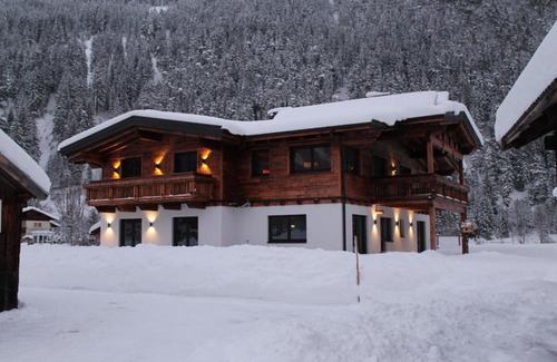 Bach Casa | Villa Alpin
