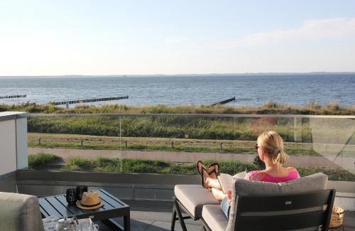 Glowe Apartamento | Villa Am Meer Glowe Apartment OG