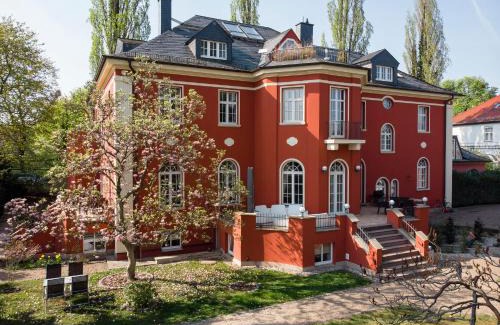 Gruna Apartamento | Villa am Park Apartment