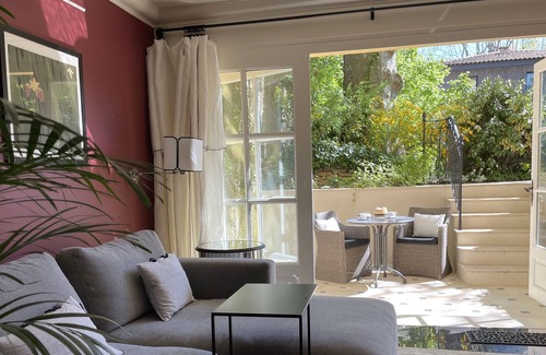 Couronne Urbaine Casa | Villa Amara