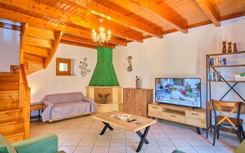 Peroulades Apartamento | Villa Amarilda - Private Pool & Garden in Corfu
