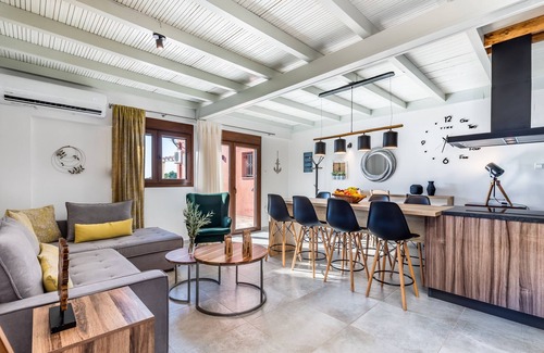Alikias Villa | Villa Amaryllis de Kardous Skopelos villas ... tu sueño se hace realidad!