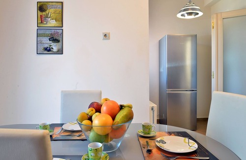 Corfu Villa | Villa Amaryllis es la opción de reserva definitiva para parejas, familias y amigos.