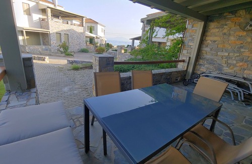 Ano Lechonia Villa | Villa Ambrosia, Beach house, Pelion II