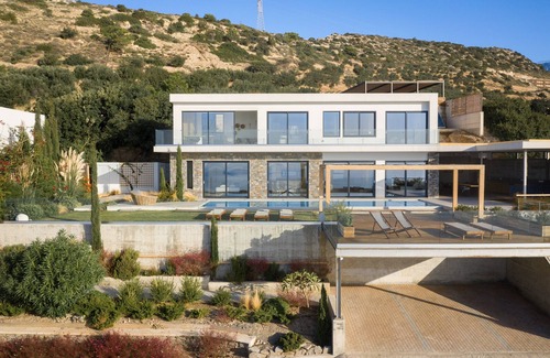 Koutsounari Villa | Villa Ammos, 4 habitaciones, 4 baños, piscina, área de comedor y sala de estar interior