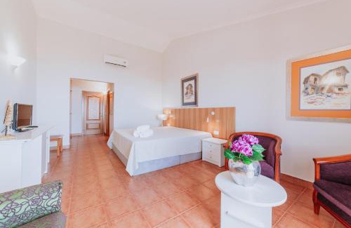 Prazeres Casa | Villa Amore Accommodation