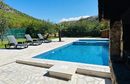 Slipcici Villa | Villa Amore