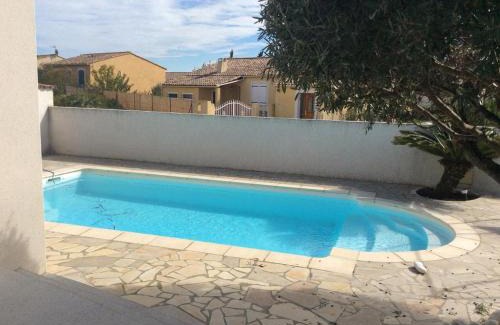 Magalas Villa | Villa Ancolie climatisée avec piscine chauffée de mai à septembre