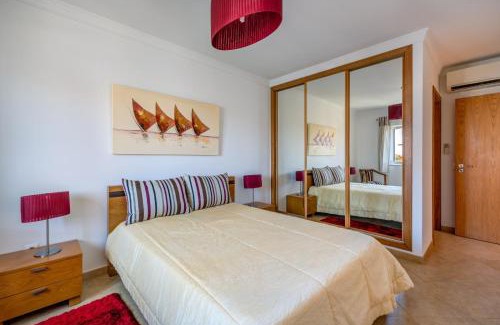 Albufeira Villa | Villa Ancora - Nex to the Beach - Parking - Swimming Pool - BY BEDZY