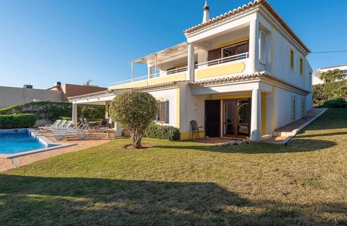 Cerro de Aguia Casa | Villa de 3 dormitorios con vista al mar y piscina privada