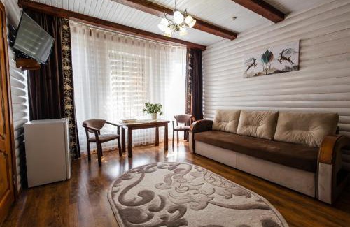 Polyanytsya Hotel | Villa Anet