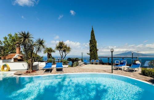 Priora Villa | Villa Angela with private pool and sea view