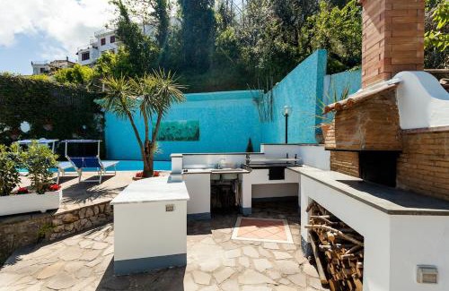 Priora Villa | Villa Angela with private pool and sea view
