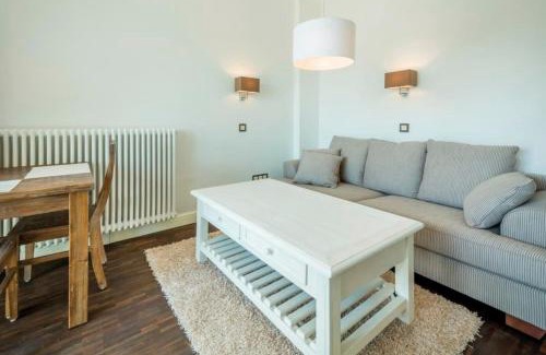 Burg auf Fehmarn Apartamento | "Villa Anker" 1 Etage - links