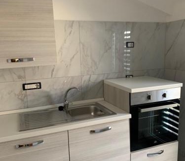 Baia Domizia Apartamento | Villa appena ristrutturata