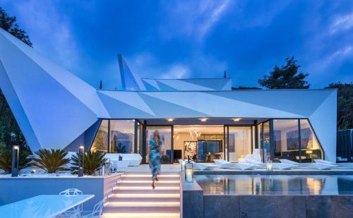 Zrnovo Villa | Villa Aqua Majestic Diamond Sumptuous 5 Bedroom Villa Magnificent Adriatic Seaviews Korcula