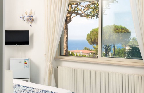Casamicciola Terme Cama Y Desayuno | Villa Araucaria