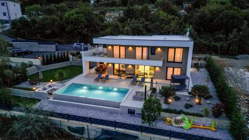 Bregi Villa | Villa Aria Prestige