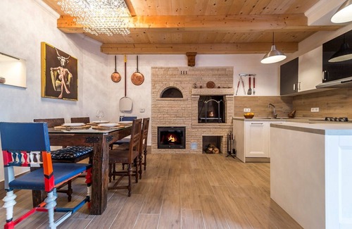 Vizinada Villa | Villa Art House with Pool