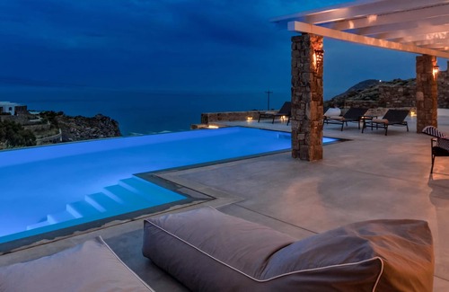 Ftelia Villa | Villa Artemis By Mykonos Luxury