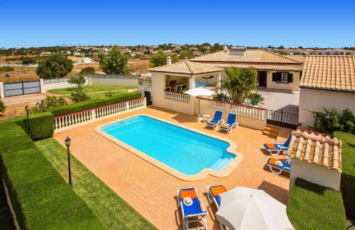 Vale de Parra Villa | Villa Arvela by Villa Plus