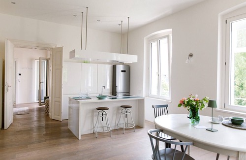 Poertschach am Woerthersee Apartamento | Villa Hygiea