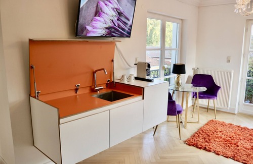 Region Hannover District Villa | Villa am Steinhuder Meer -DZ-Azur- con pantalón. Cocina, jardin, wifi