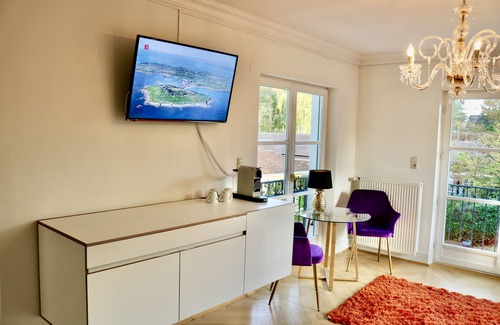 Region Hannover District Villa | Villa am Steinhuder Meer -DZ-Azur- con pantalón. Cocina, jardin, wifi