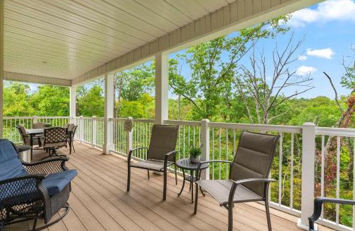 Branson Casa | Villa at the Hills - A Grand Branson Vacation 4 BDR Golf Resort Villa