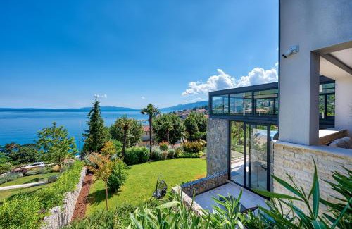 Opatija Villa | Villa Atalanta with heated pool near the beach