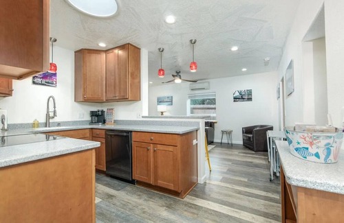 Crescent City Casa | Villa Au Contraire -luxury within steps to Jedediah Smith Park and Smith River