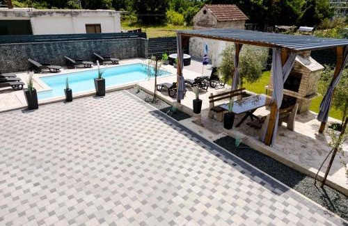 Ljubuski Villa | Villa Aurora