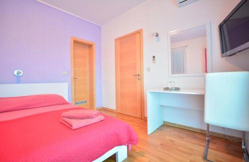 Srebreno Cama Y Desayuno | Villa Avantgarde